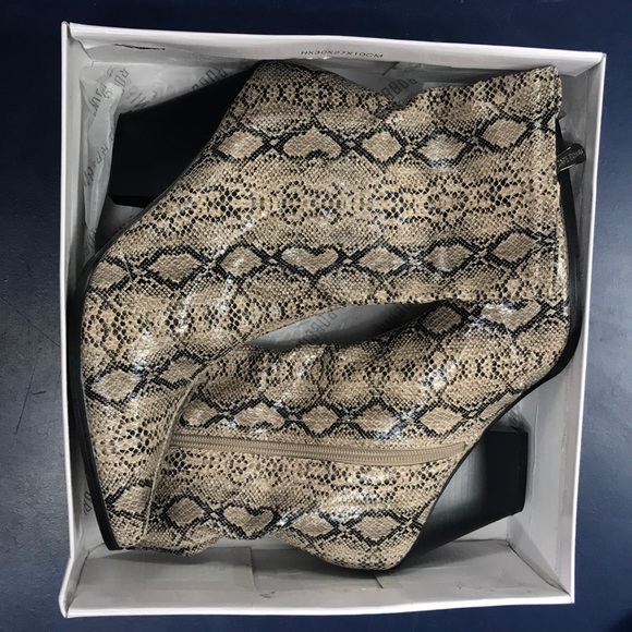 Cape Robbin Shoes - Snake Skin booties